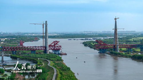 安徽馬鞍山 巢馬鐵路馬鞍山公鐵兩用長(zhǎng)江大橋建設(shè)忙